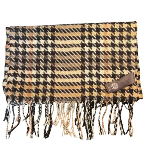 Vince Camuto Long Warm Fringed Houndstooth Scarf, Black, Pink, Beige, EUC - Picture 1 of 3